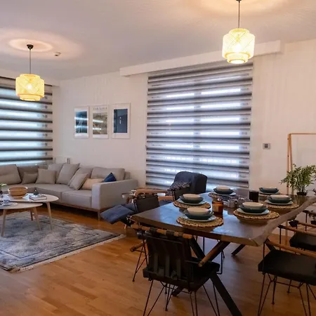 Apartment Golden Stones House Garden And View *