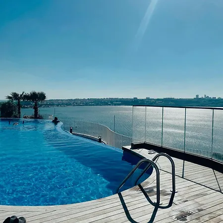 Golden Stones House Garden And View Istanbul